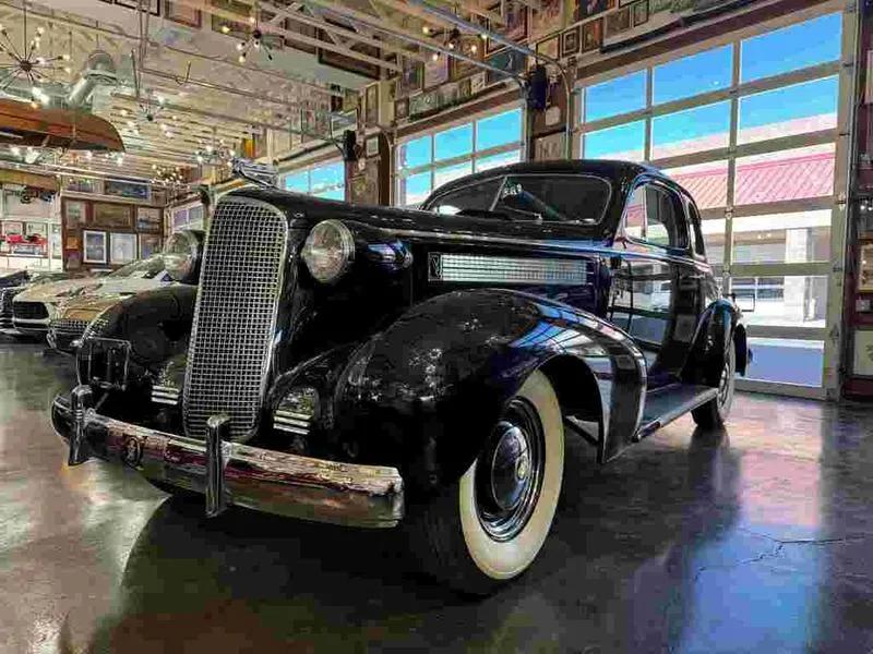 1937 Cadillac Series 60