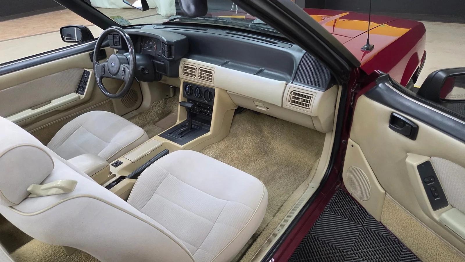 1988 Ford Mustang
