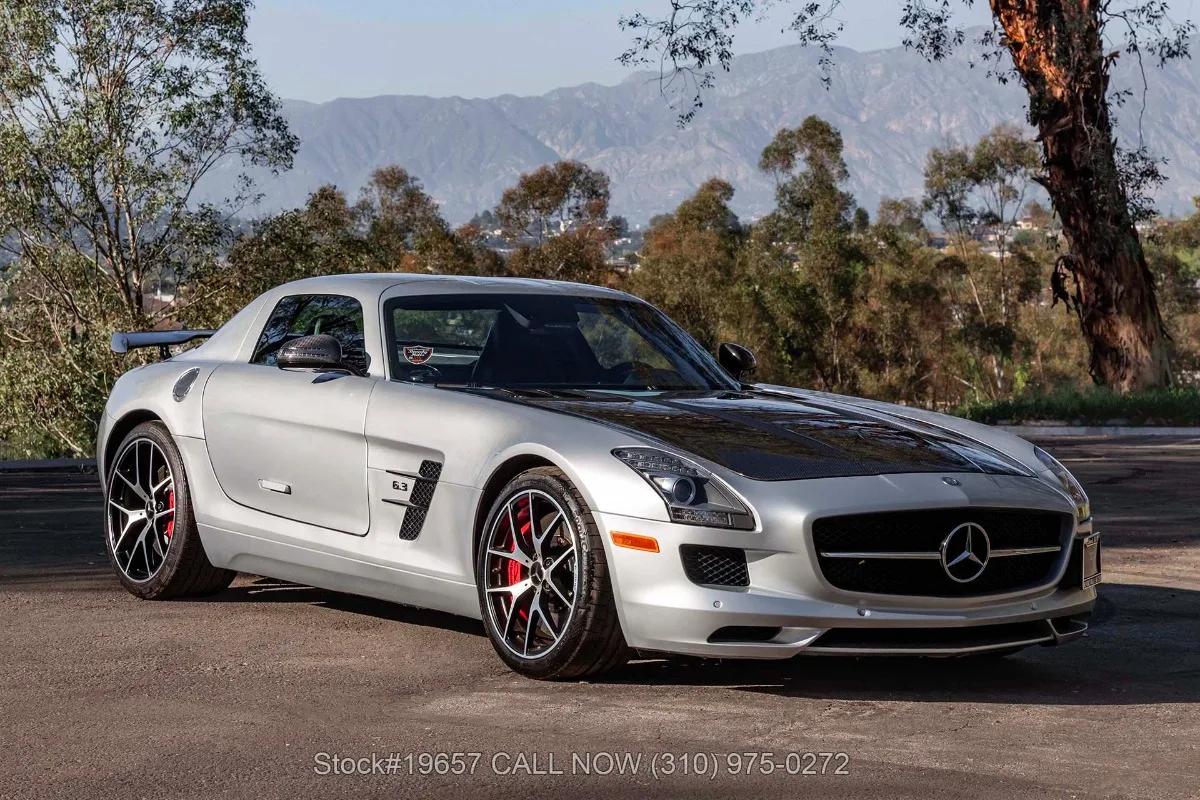 2015 Mercedes-Benz SLS AMG