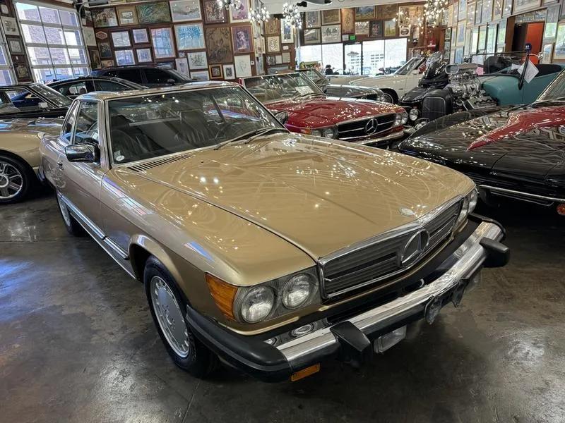 1987 Mercedes-Benz 560 SL