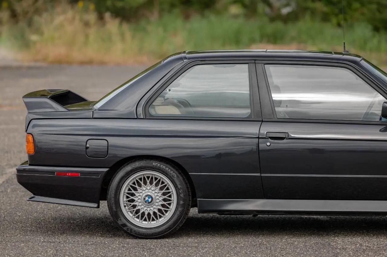 1989 BMW M3