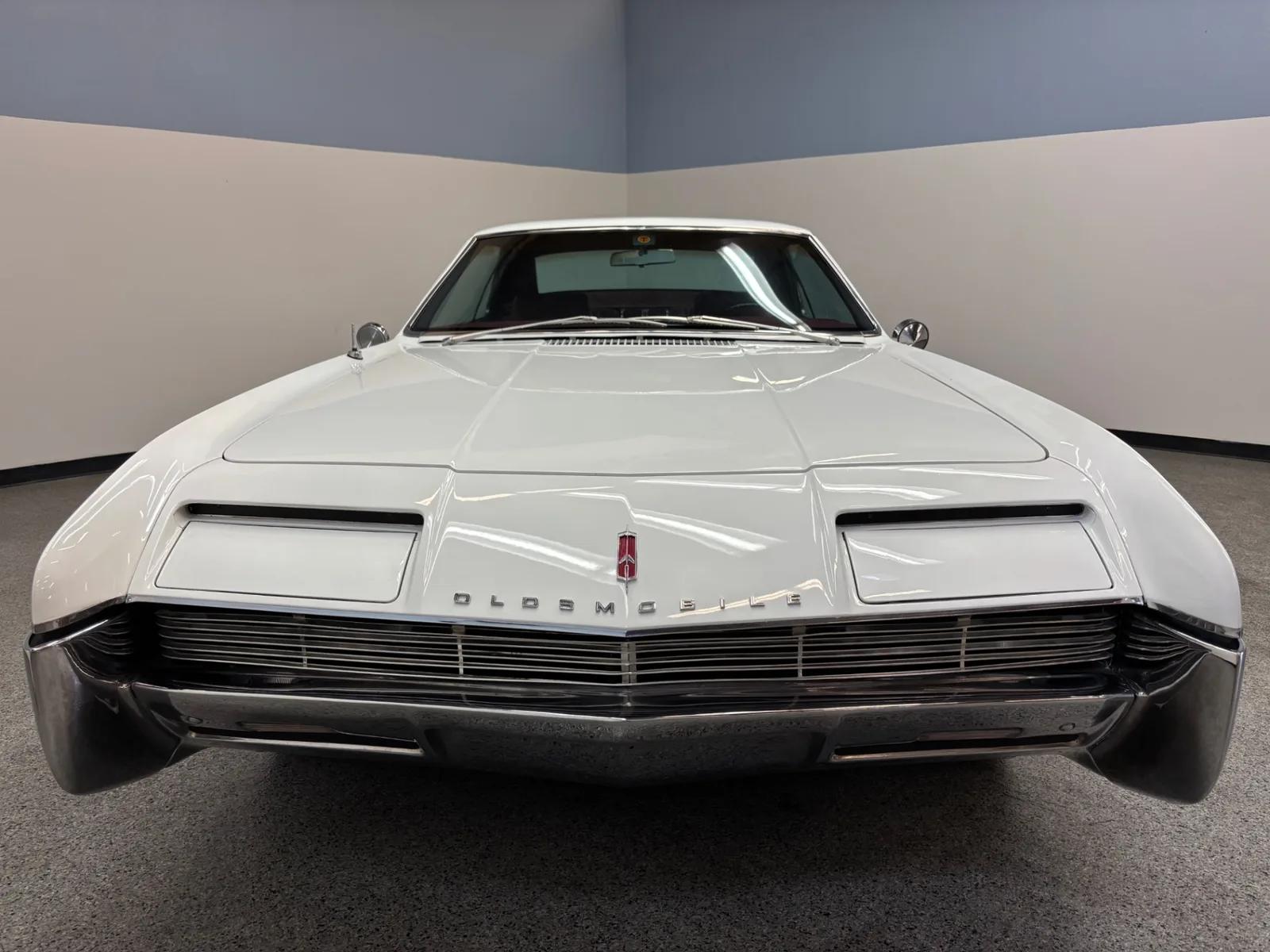 1966 Oldsmobile Toronado