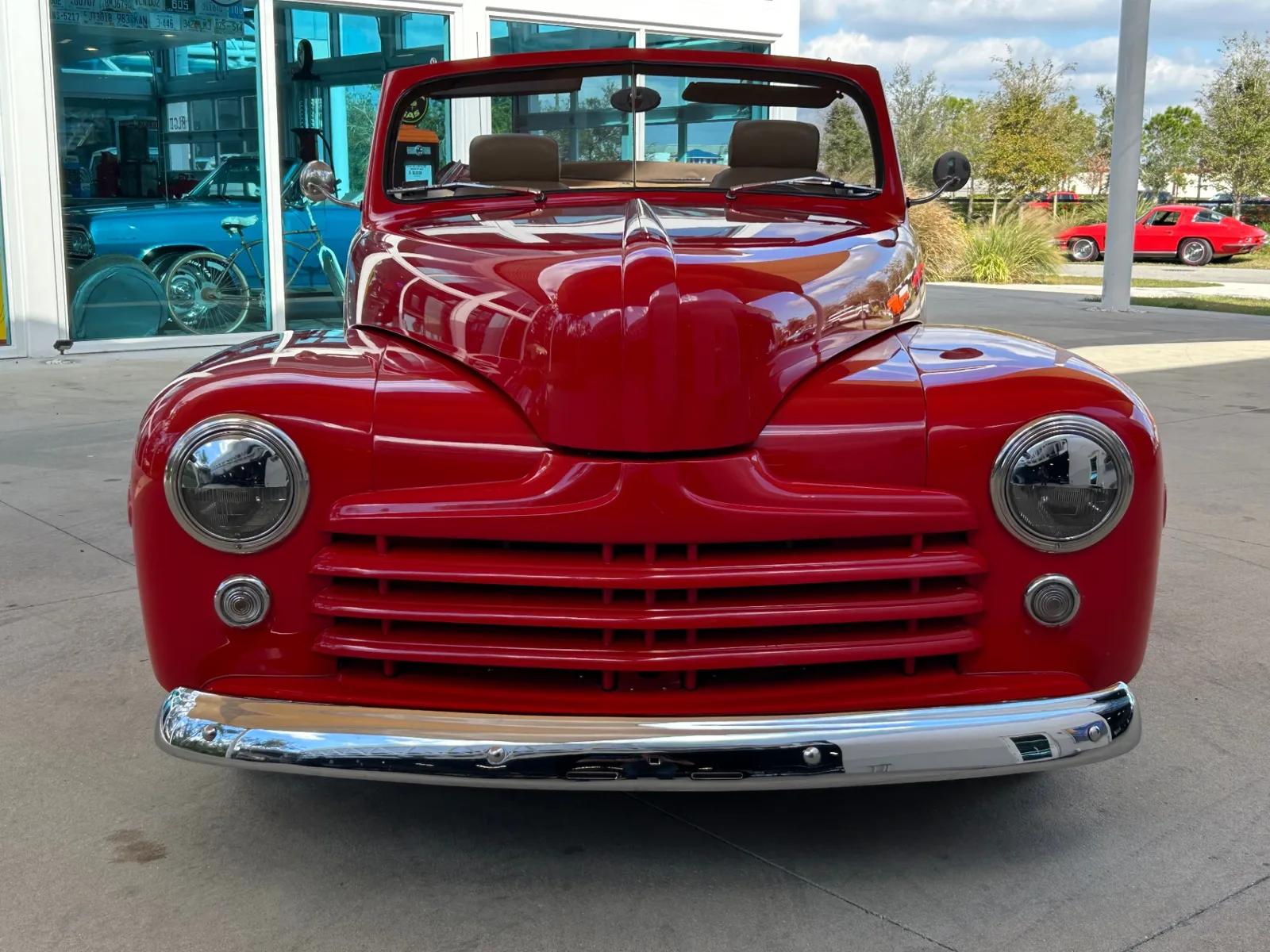 1947 Ford Super Deluxe