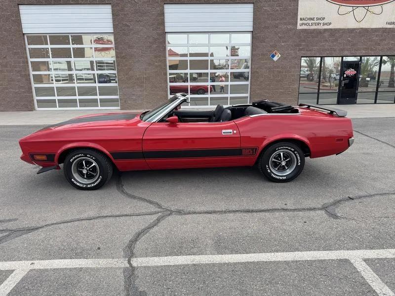 1973 Ford Mustang Mach 1 Tribute Replica