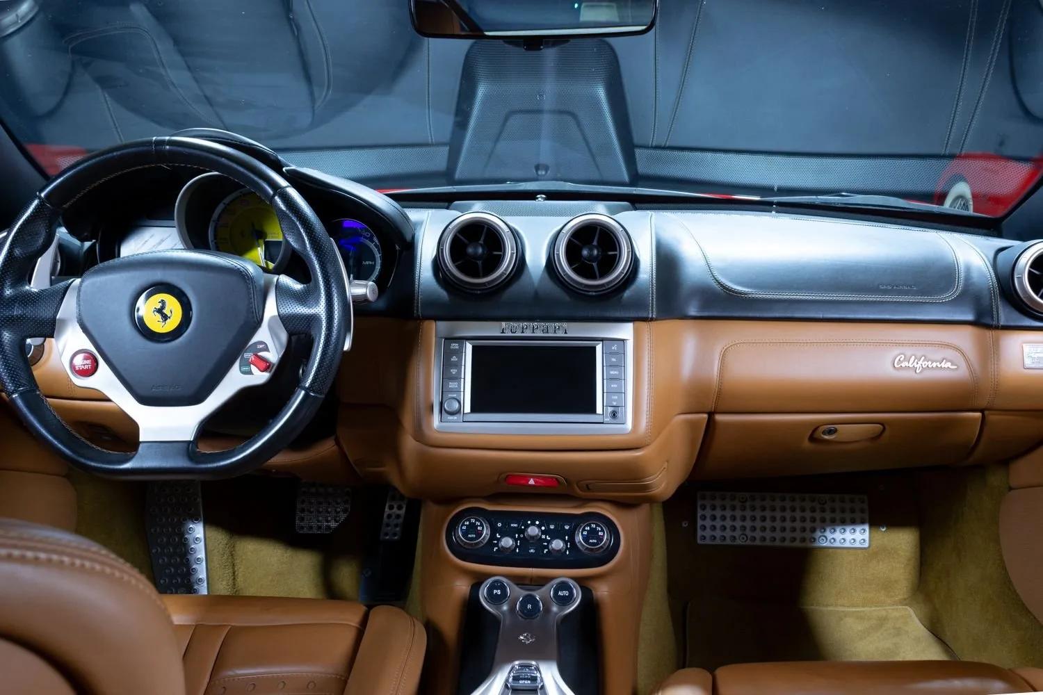 2010 Ferrari California