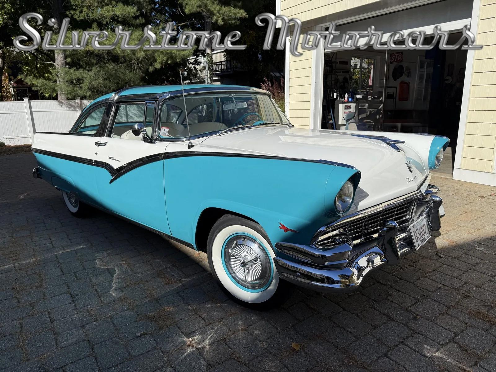 1956 Ford Fairlane