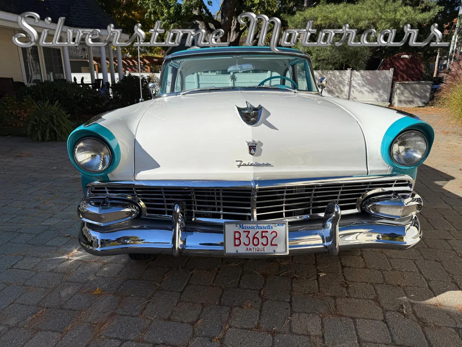 1956 Ford Fairlane