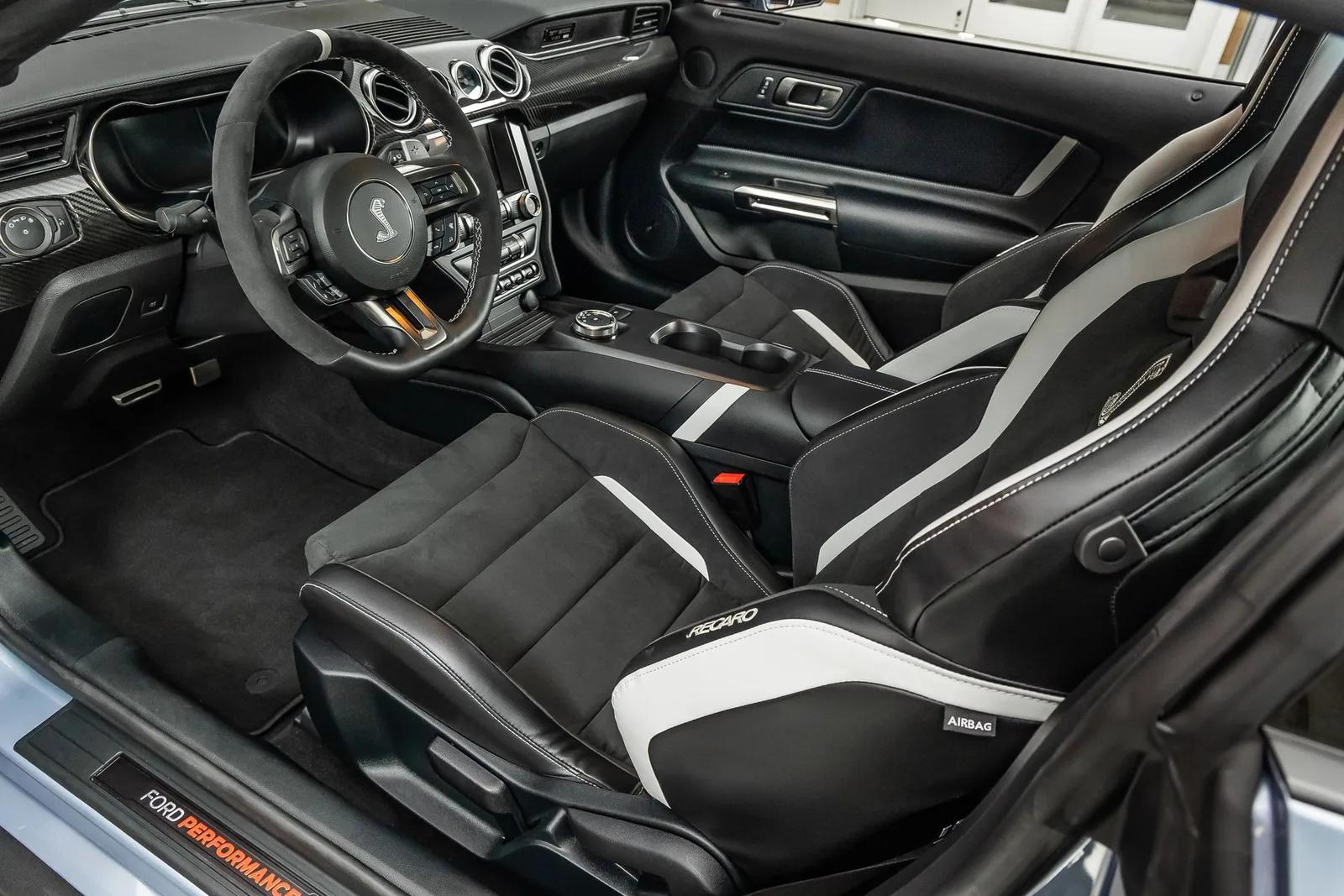 2022 Ford Mustang