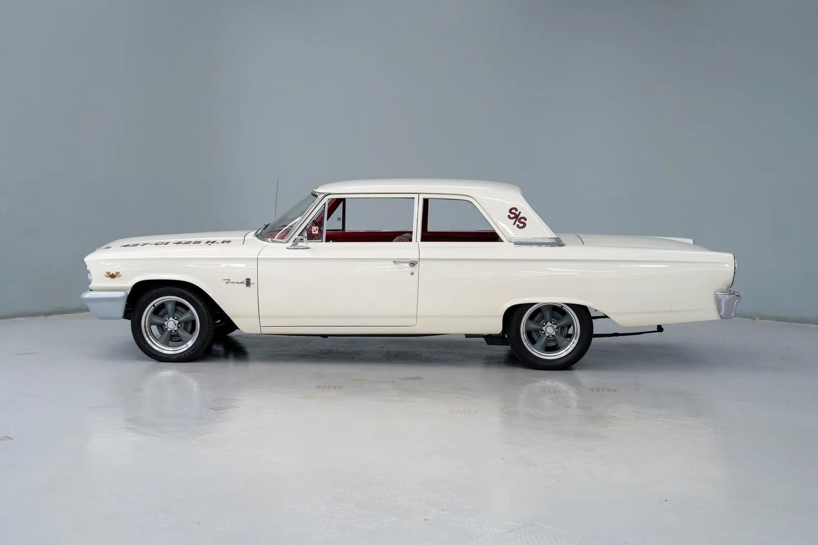 1963 Ford 300