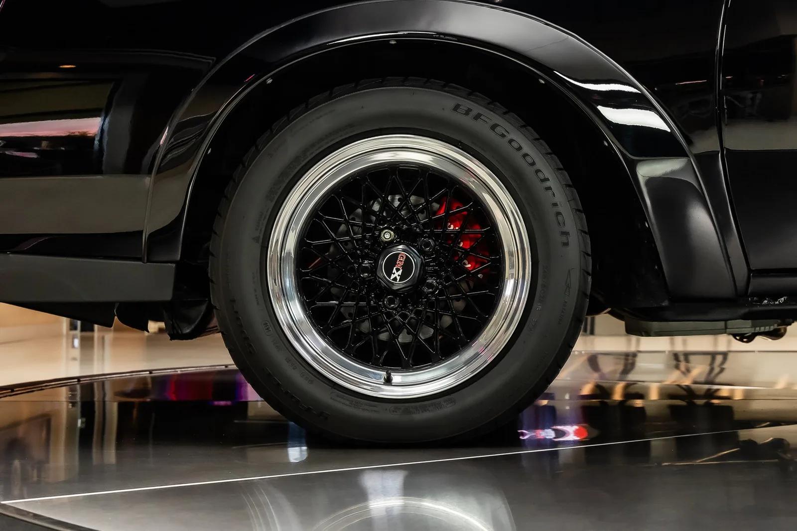 1987 Buick Grand National GNX Tribute Replica