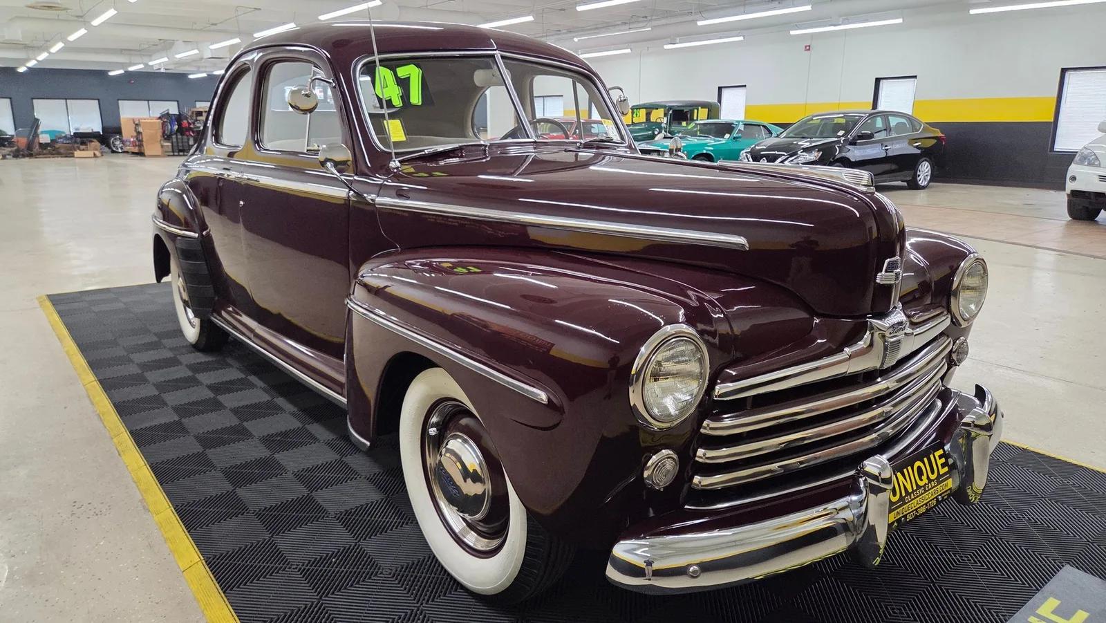1947 Ford Super Deluxe