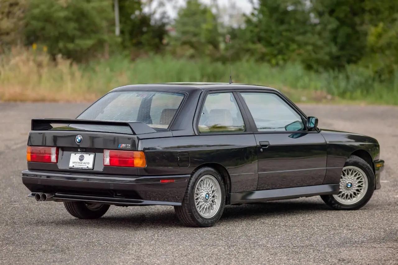 1989 BMW M3