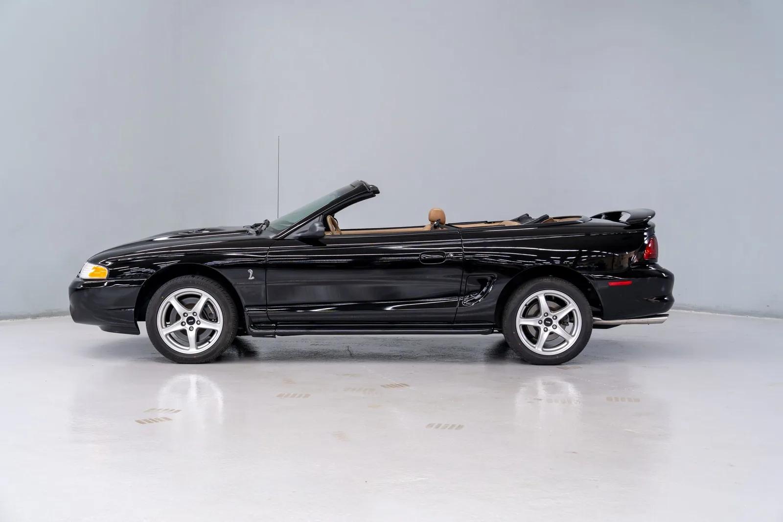 1998 Ford Mustang