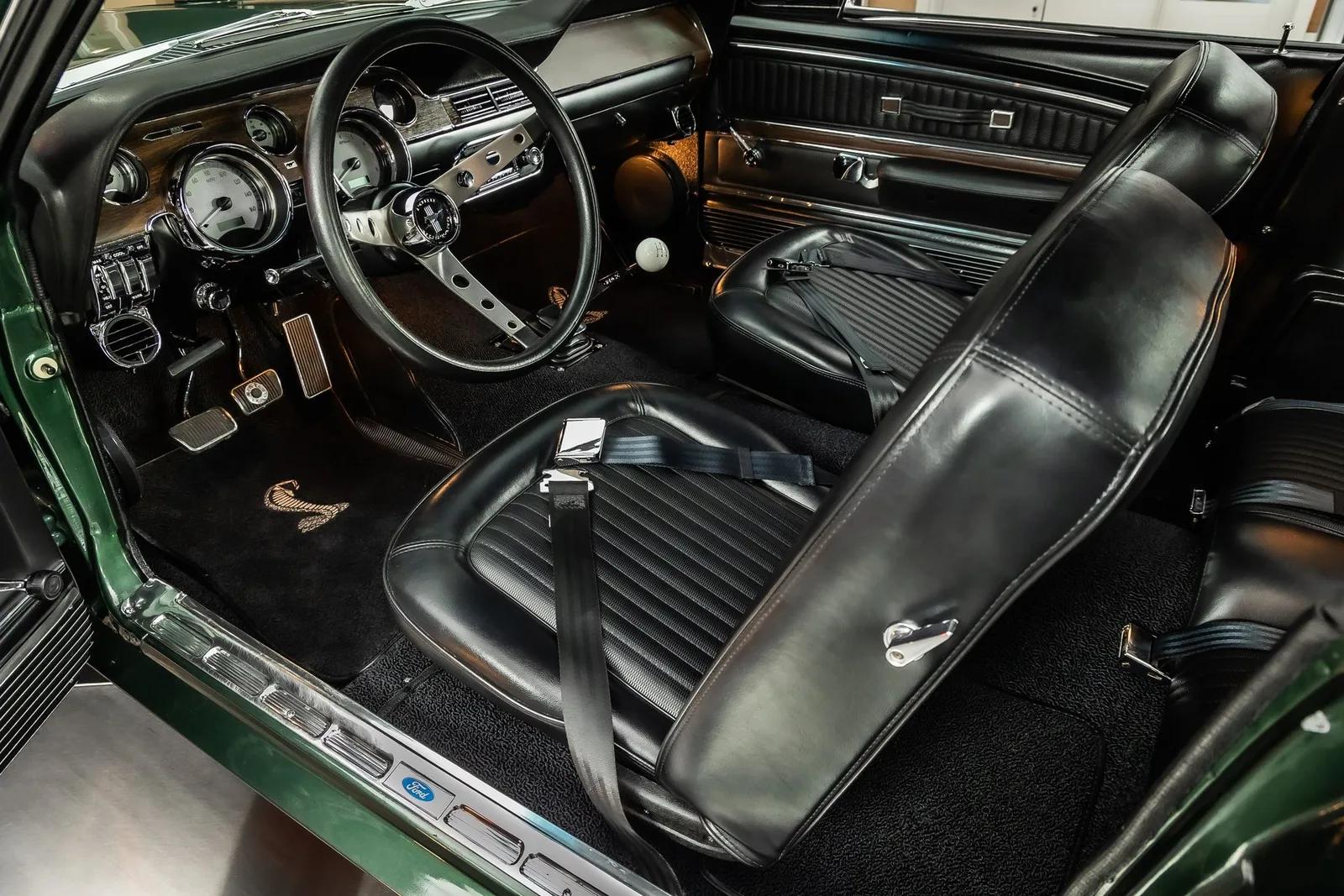 1968 Ford Mustang Bullitt Replica