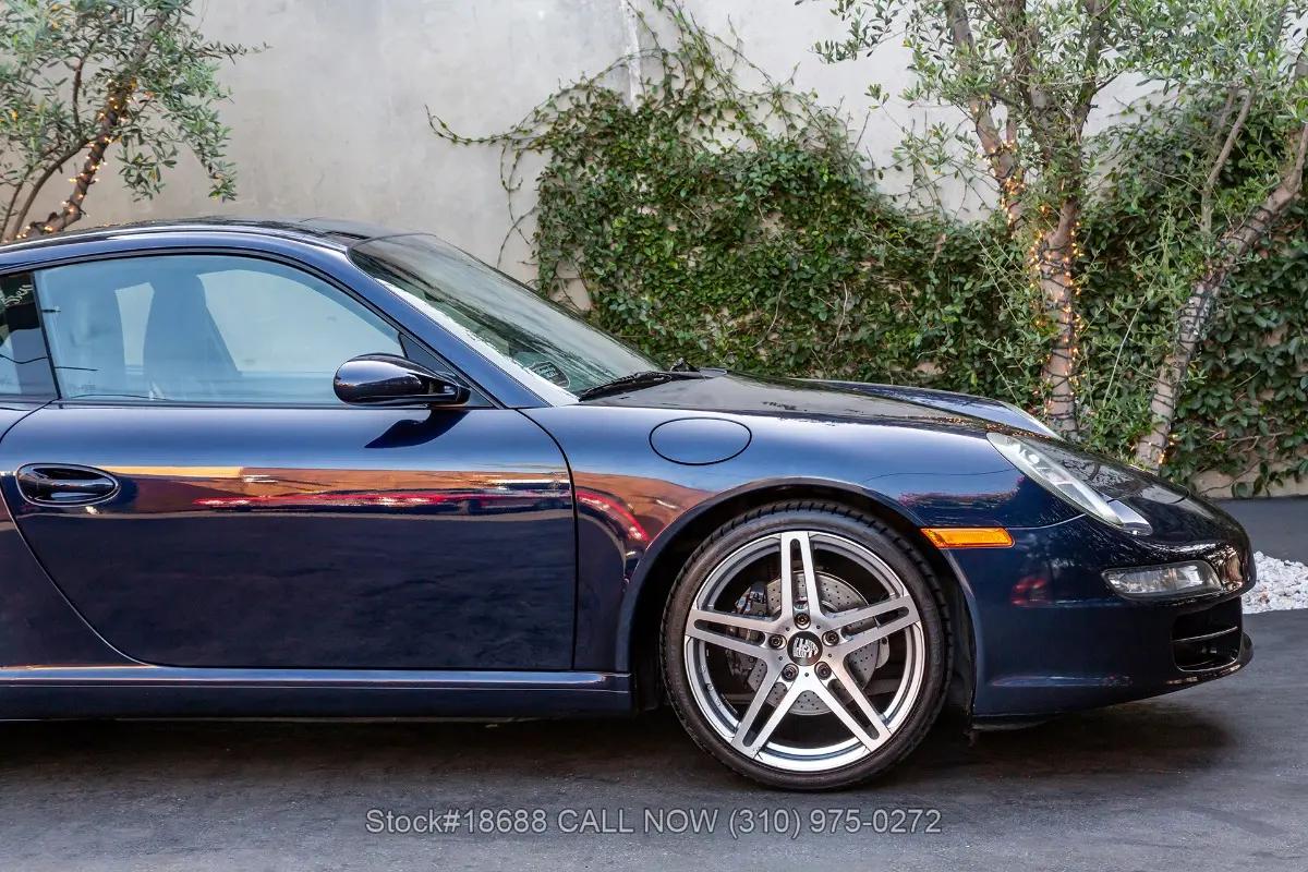 2005 Porsche 911