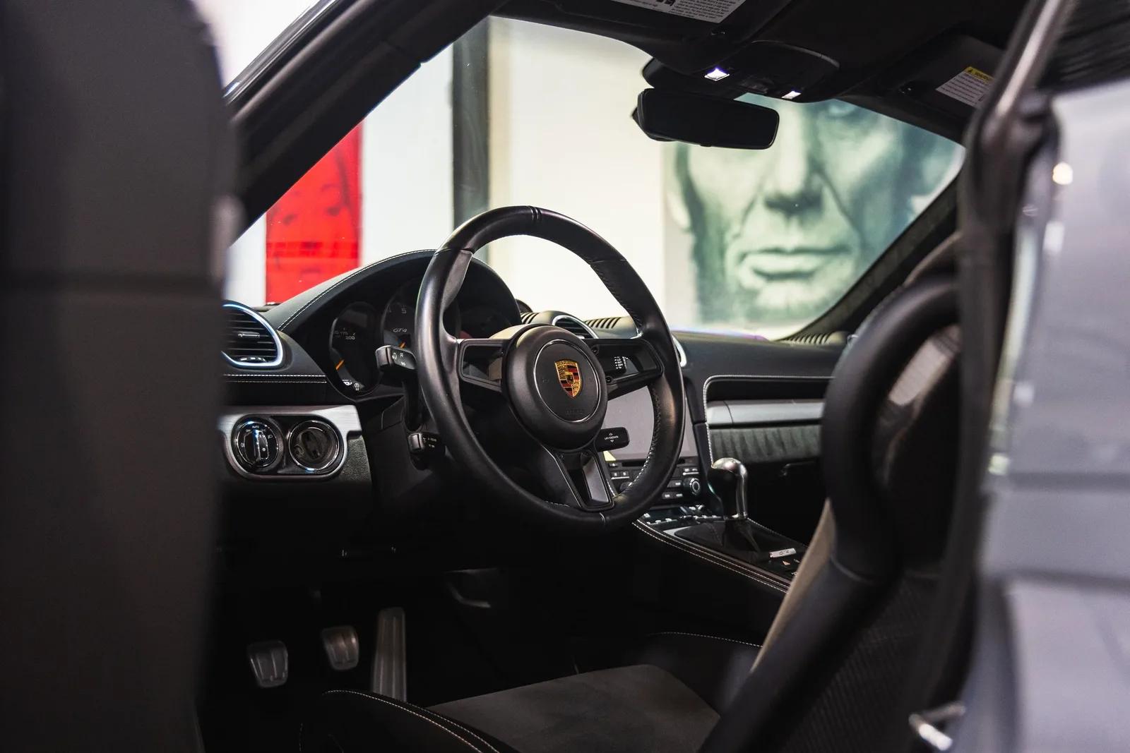 2023 Porsche Cayman GT4