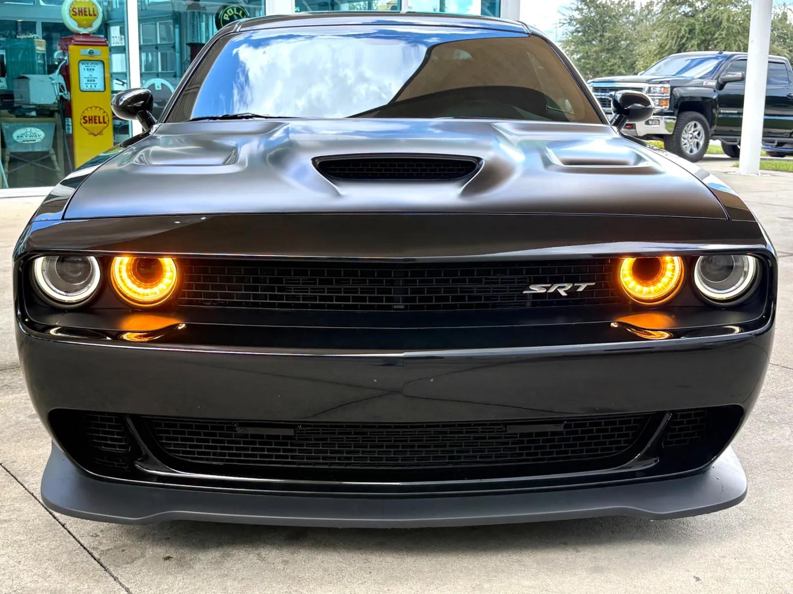 2015 Dodge Challenger SRT Hellcat