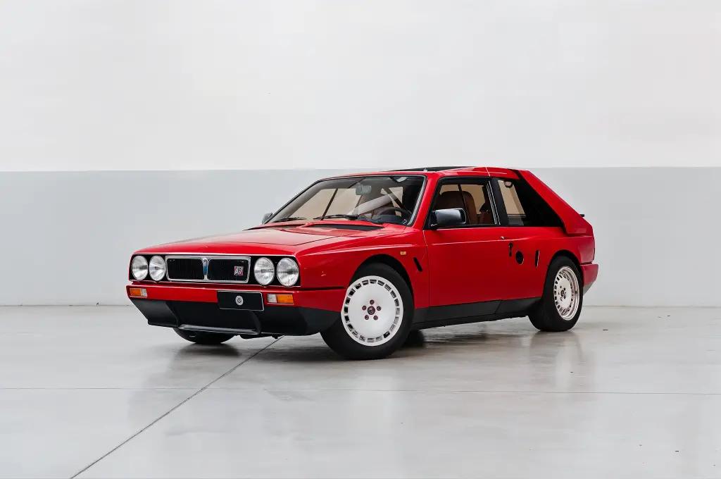 1985 Lancia Delta S4 Stradale