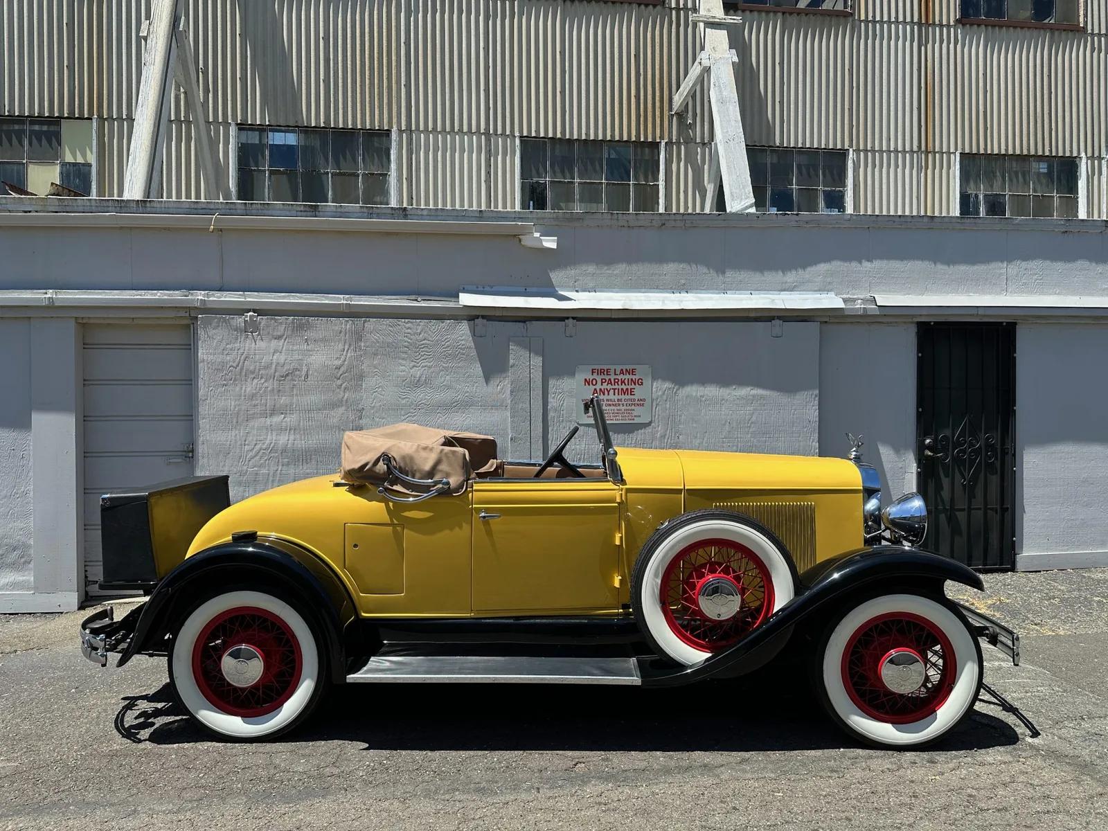 1930 Oldsmobile F-30