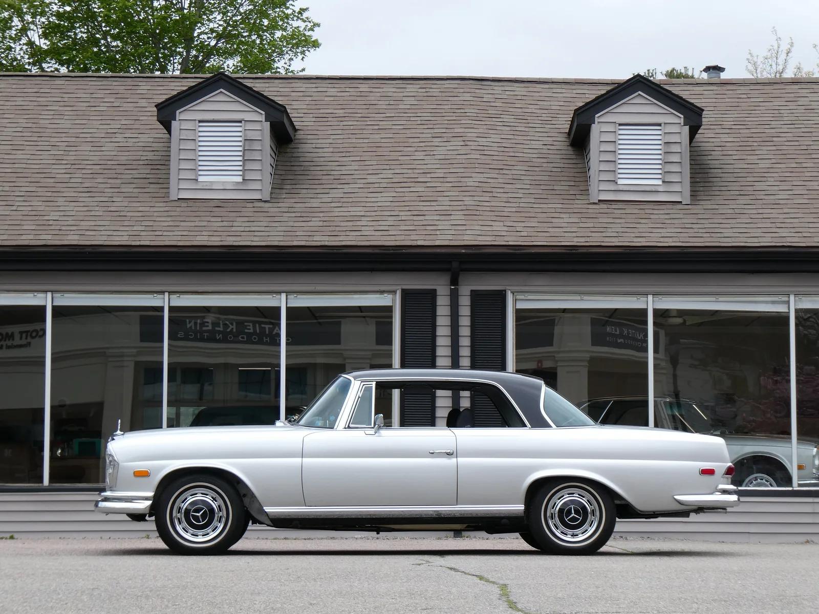 1969 Mercedes-Benz 280 SE