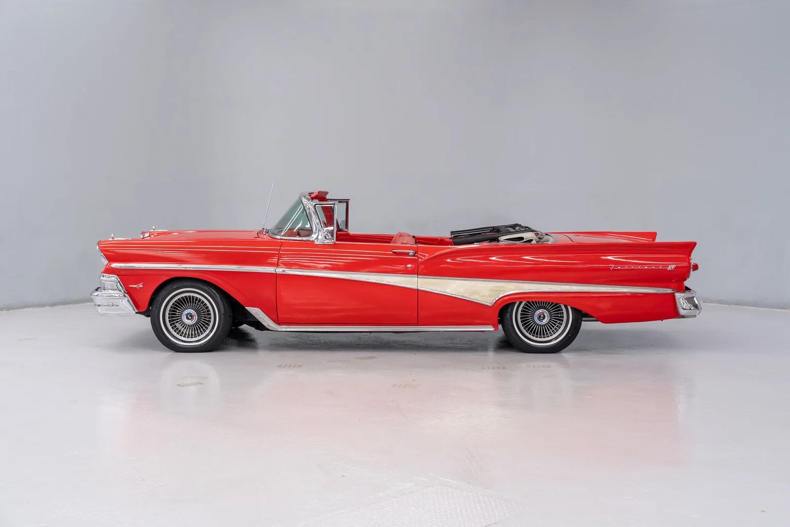 1958 Ford Fairlane