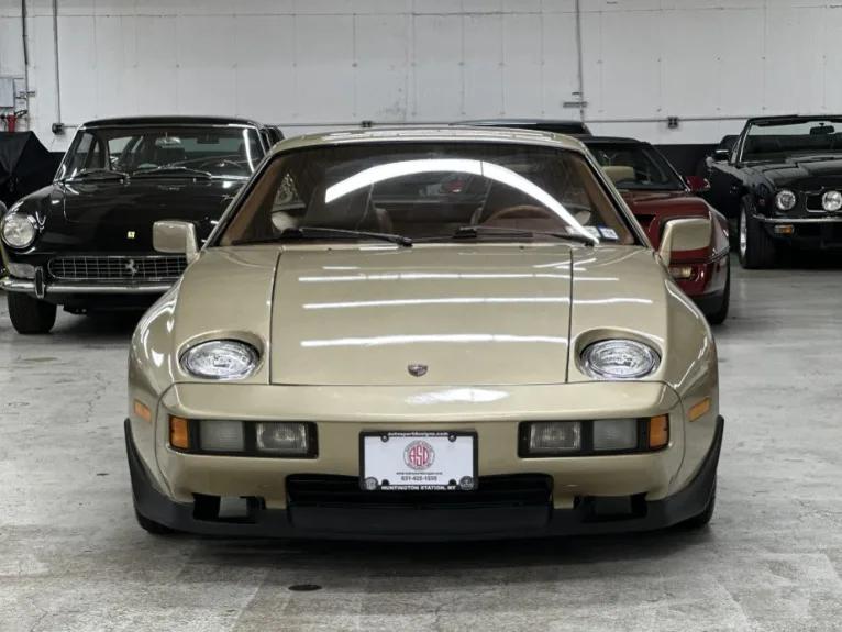 1982 Porsche 928
