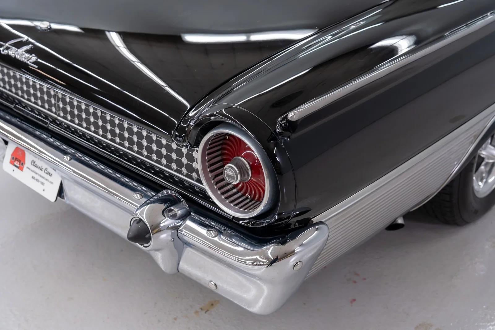 1961 Ford Galaxie