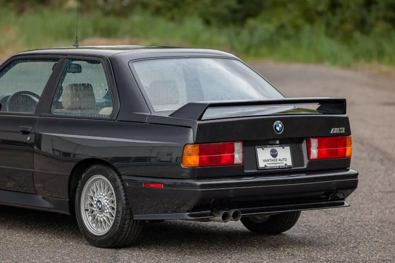 1989 BMW M3
