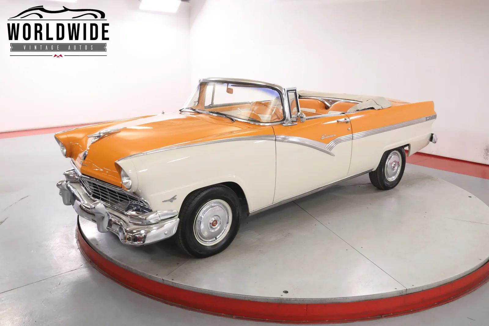 1956 Ford Fairlane