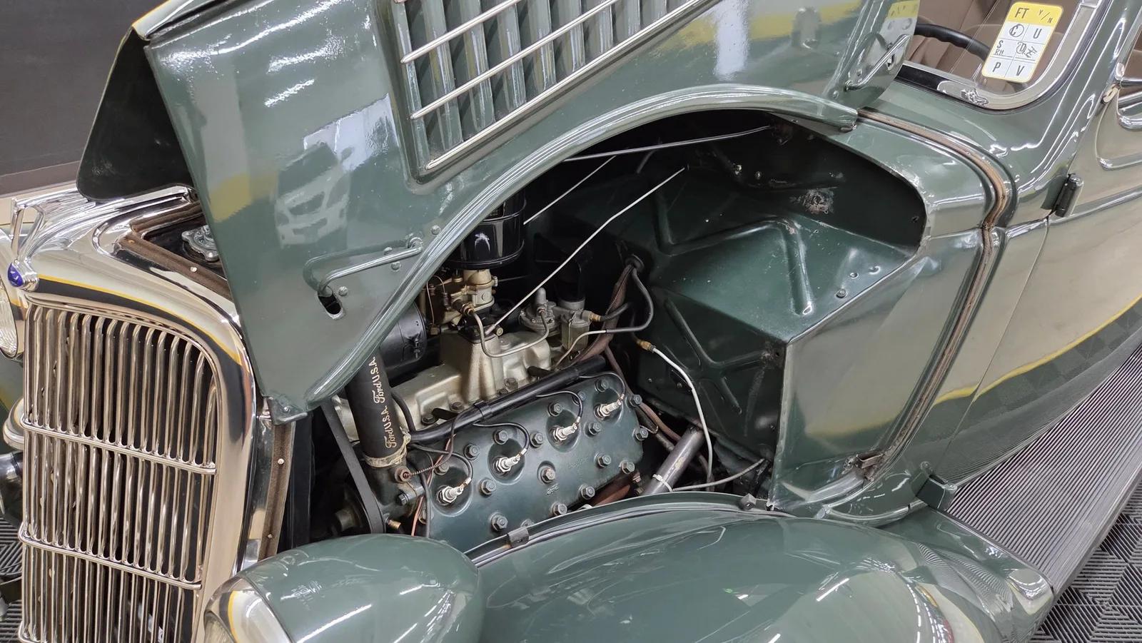 1935 Ford Tudor Sedan
