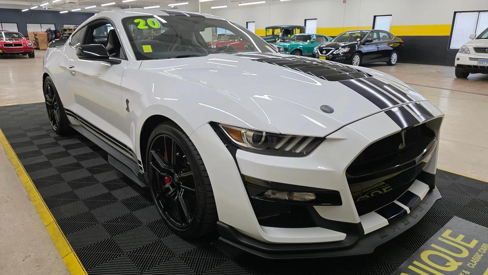 2020 Ford Mustang