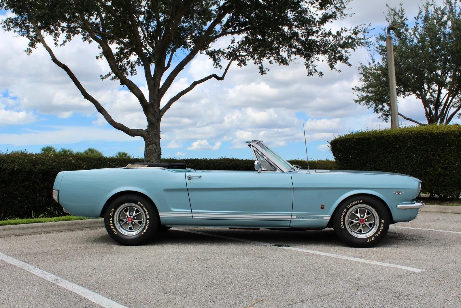 1965 Ford Mustang
