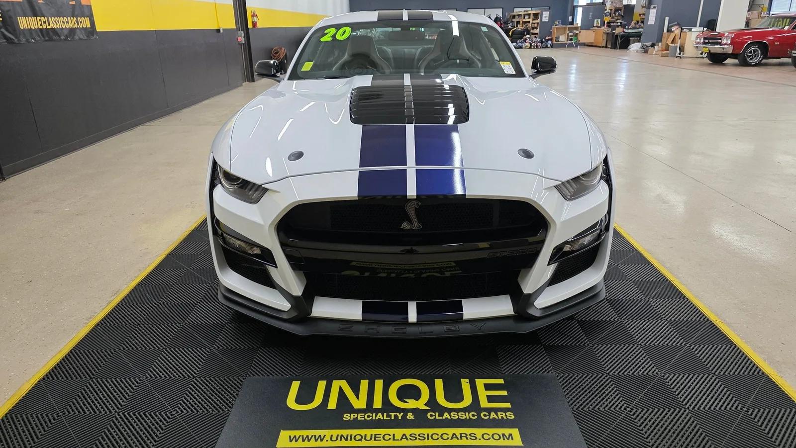 2020 Ford Mustang