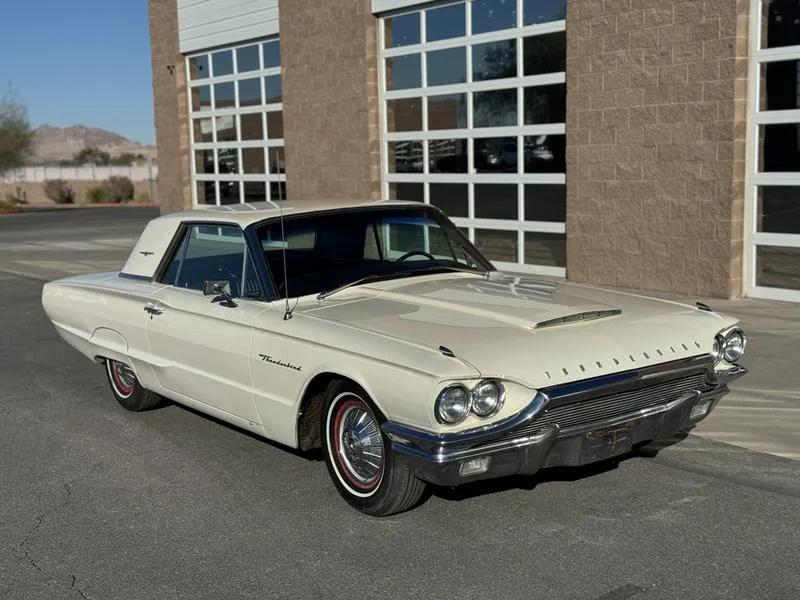 1964 Ford Thunderbird