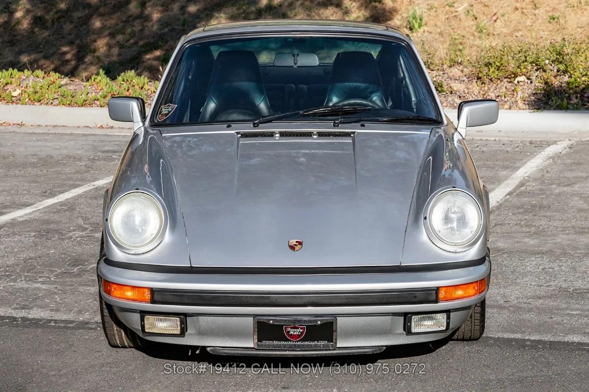 1988 Porsche 911 Carrera