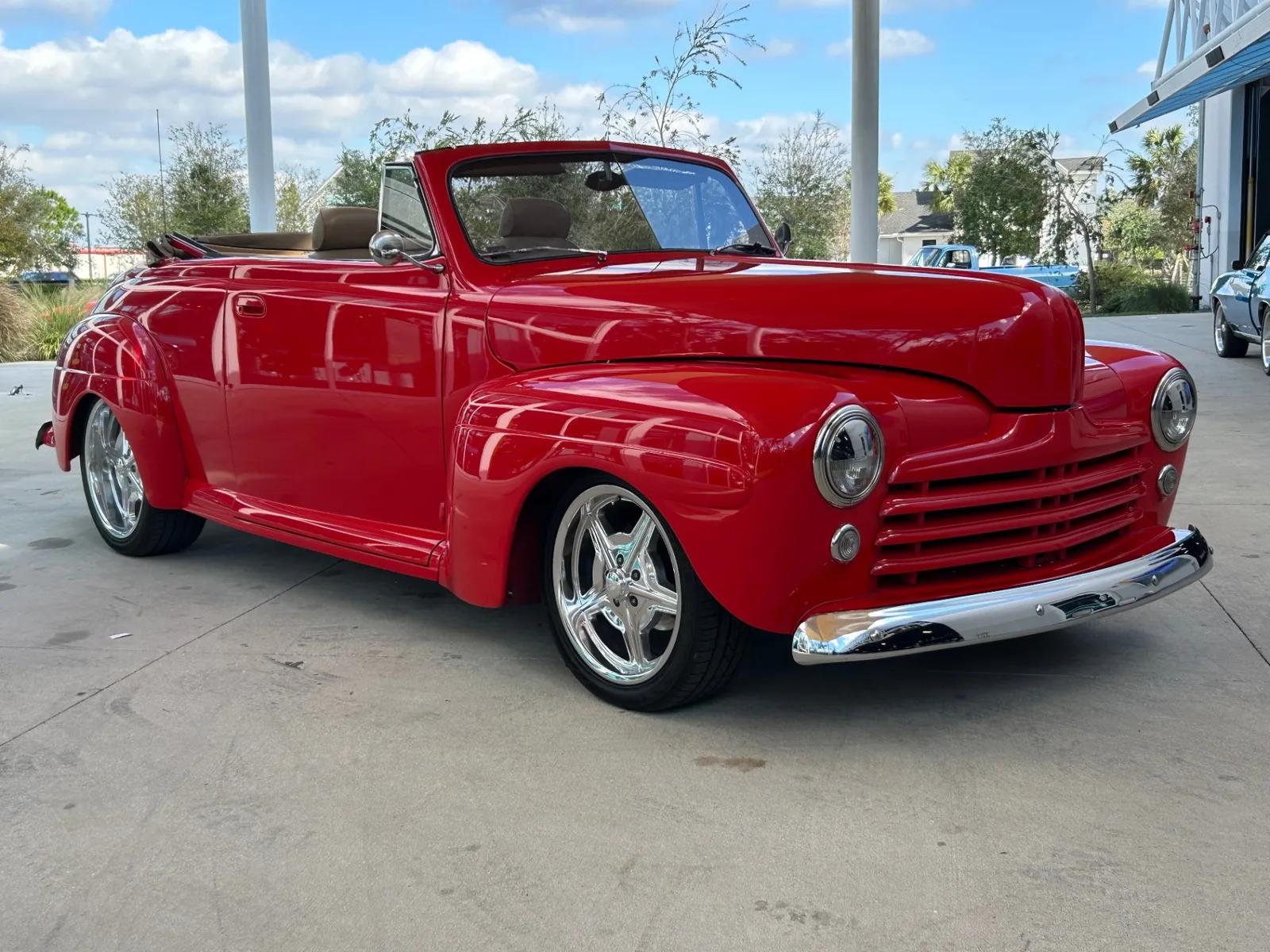 1947 Ford Super Deluxe