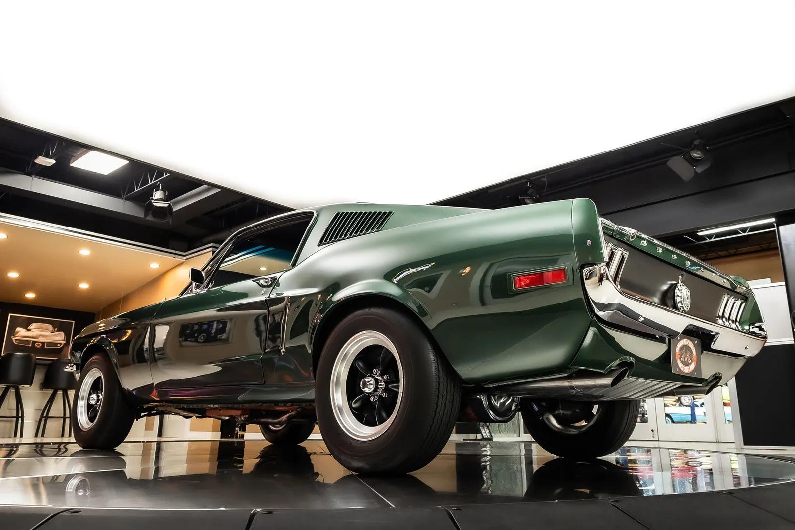 1968 Ford Mustang Bullitt Replica