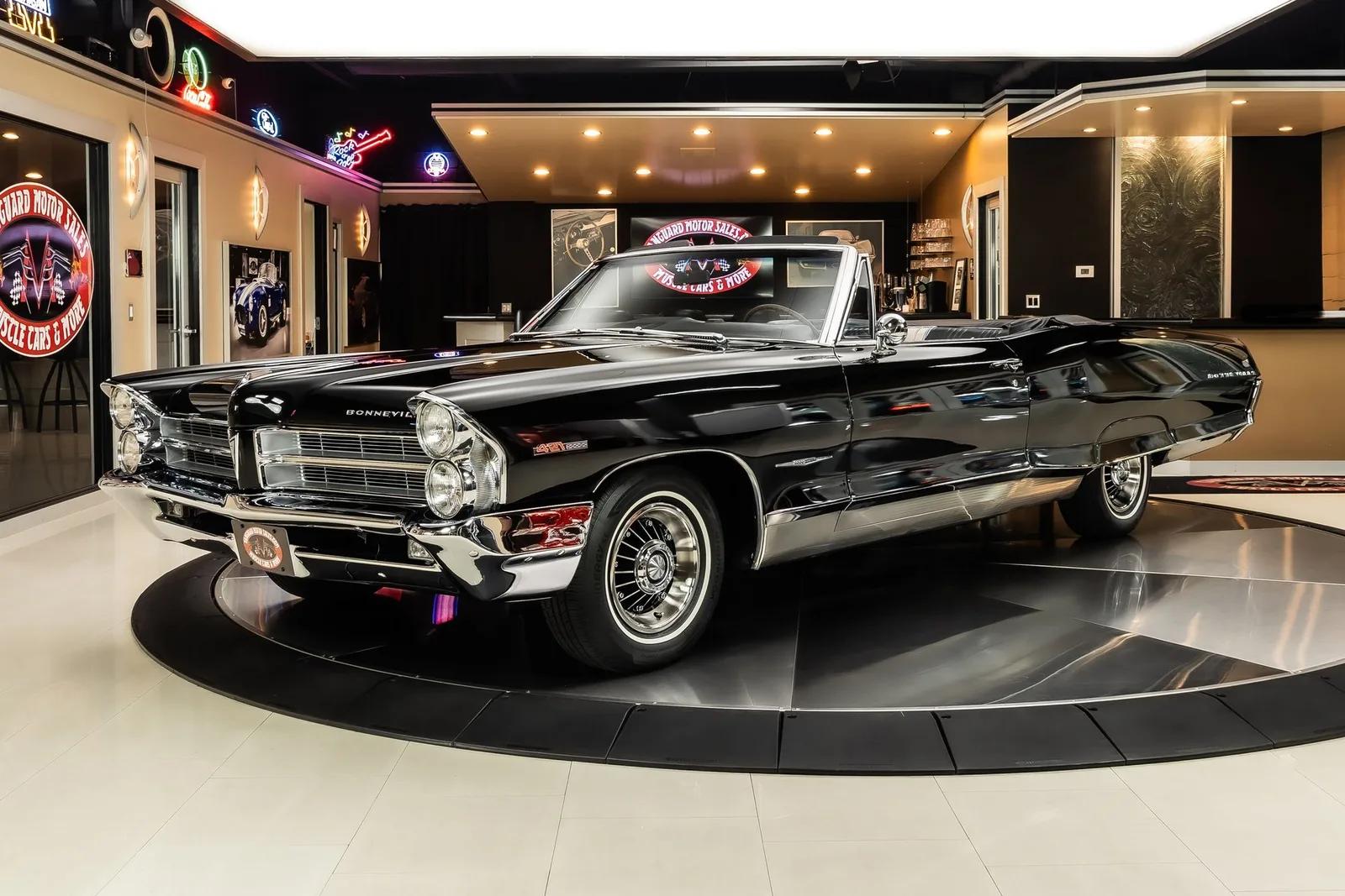 1965 Pontiac Bonneville
