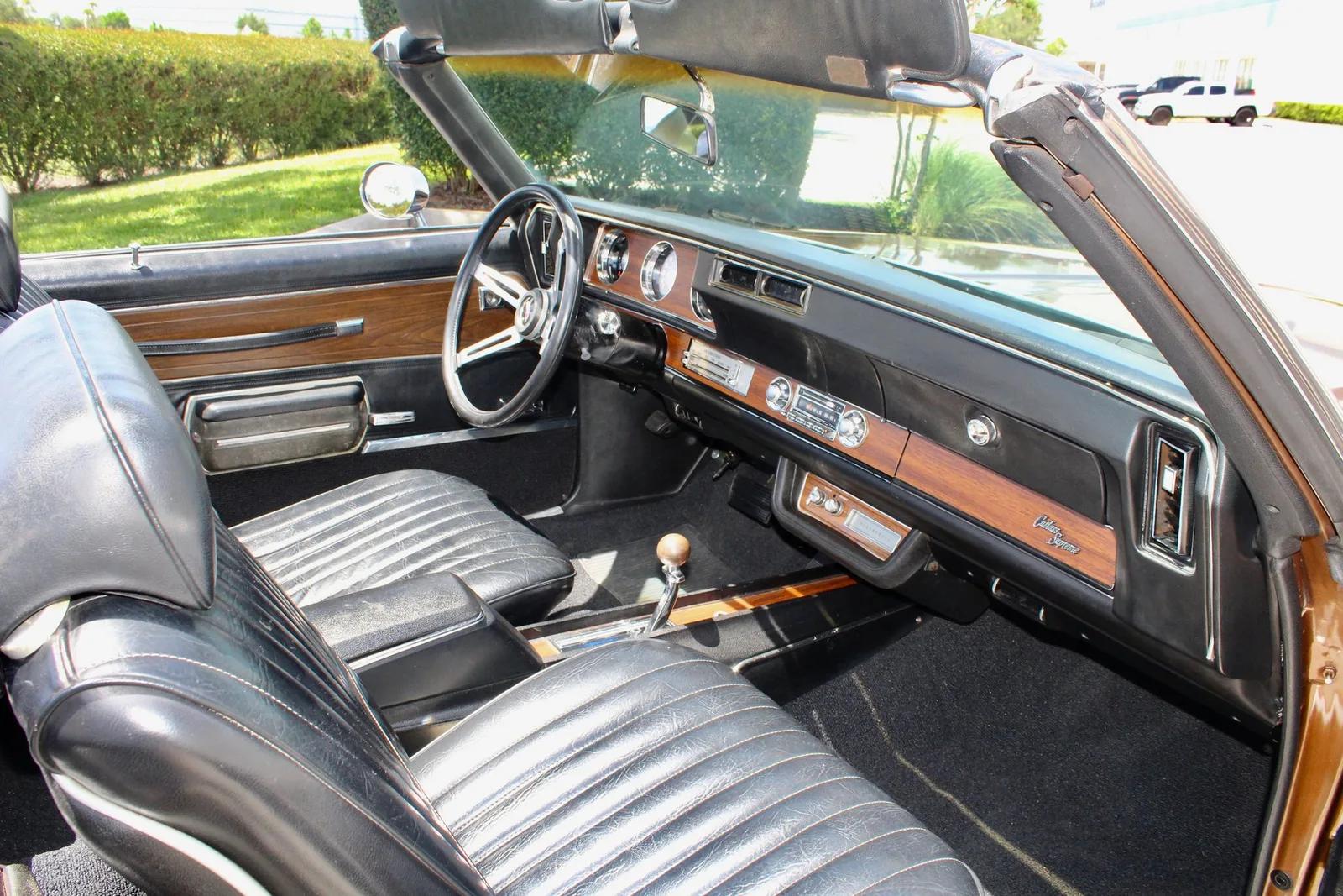 1972 Oldsmobile Cutlass Supreme