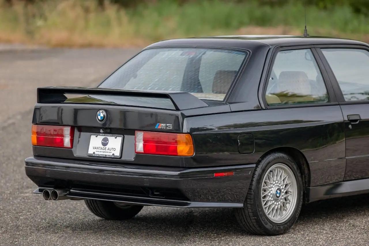 1989 BMW M3