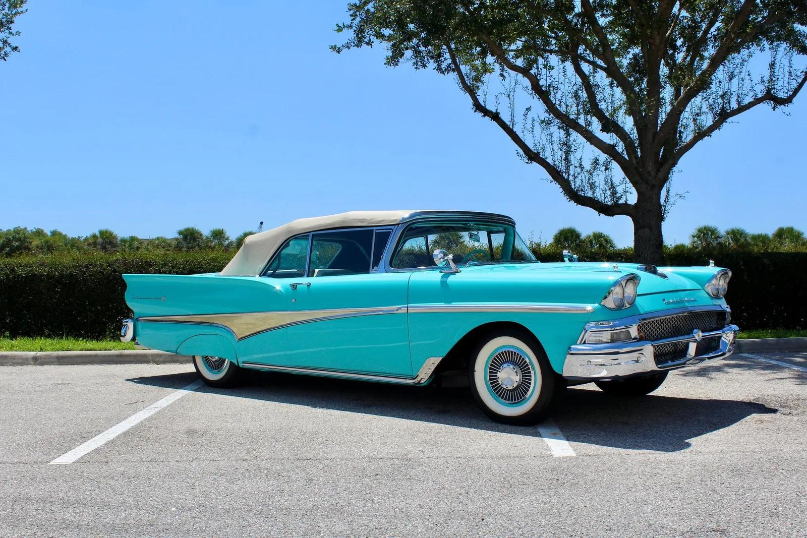 1958 Ford Fairlane