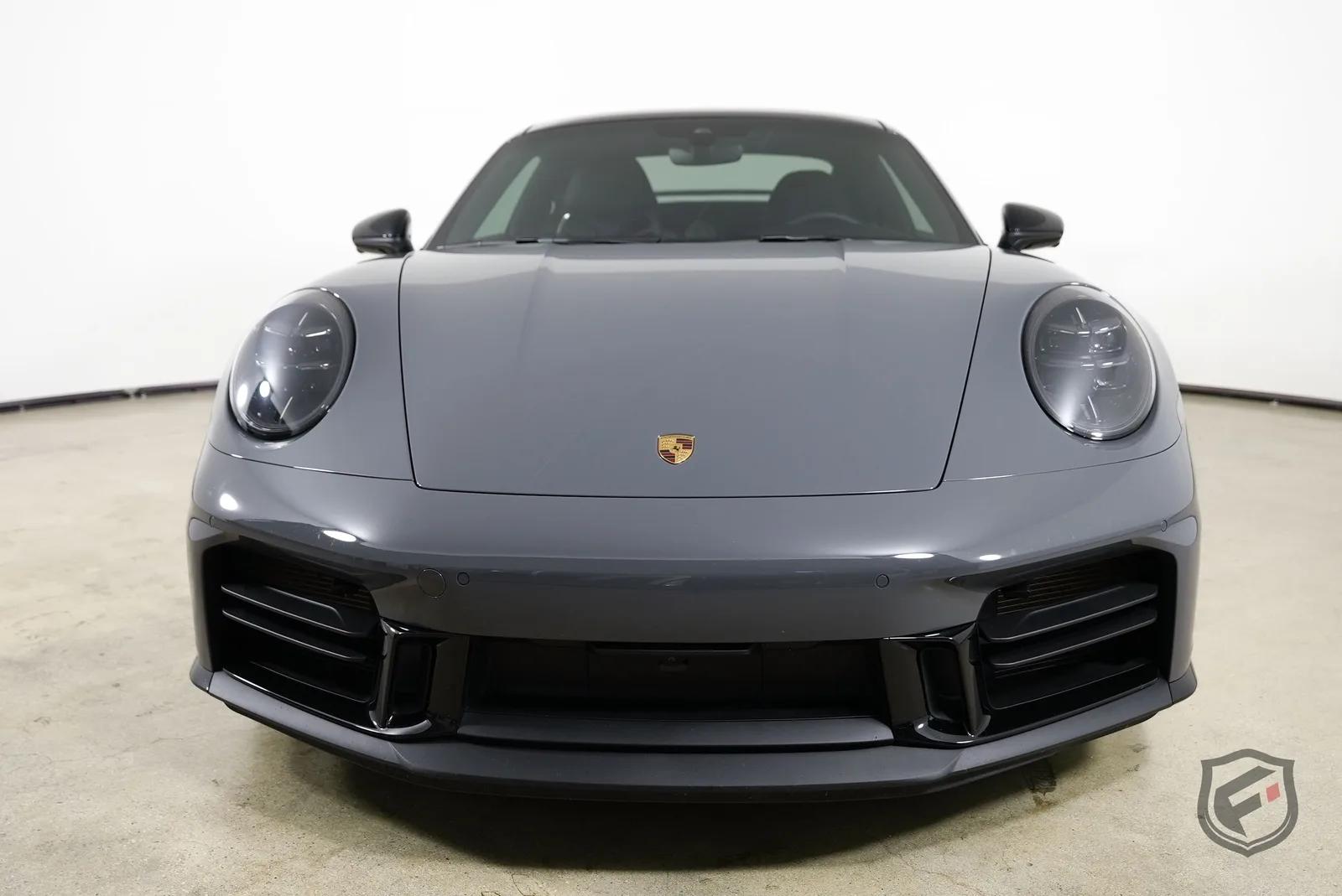 2025 Porsche 911