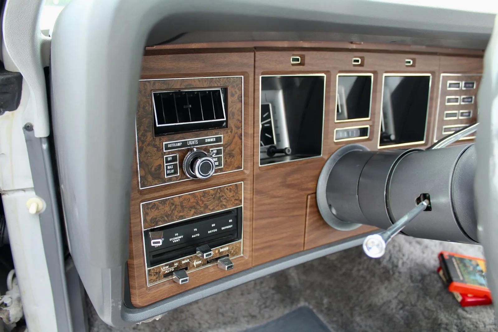1976 Lincoln Continental Mark IV