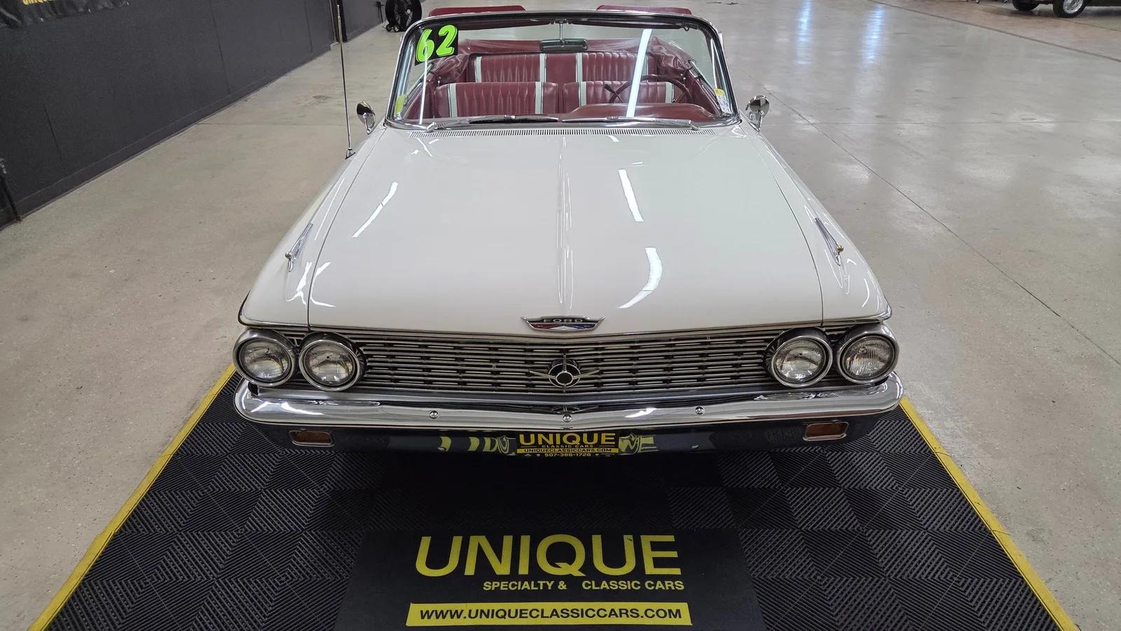 1962 Ford Galaxie