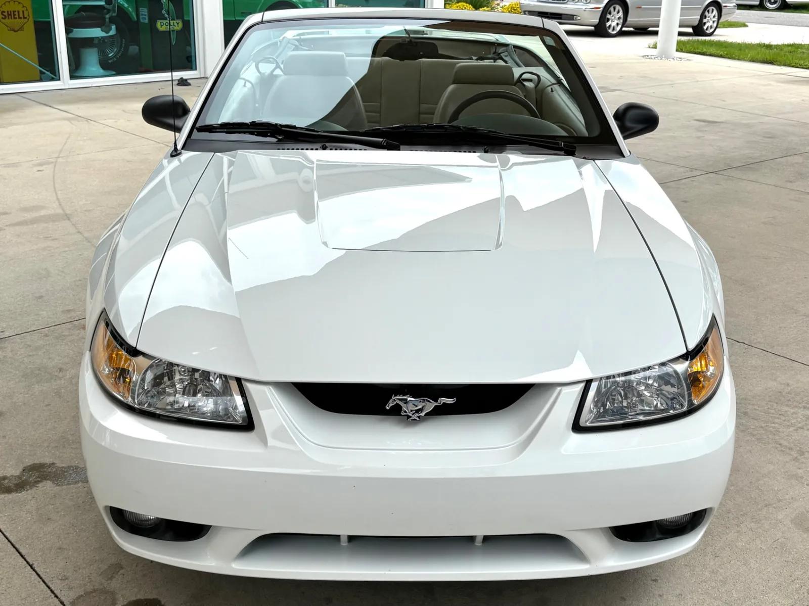 1999 Ford Mustang