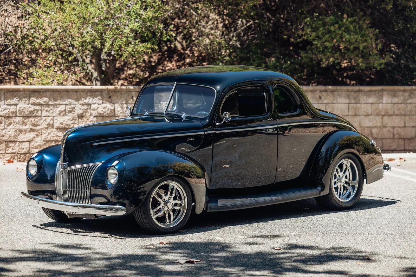 1940 Ford Standard, deluxe, & super deluxe