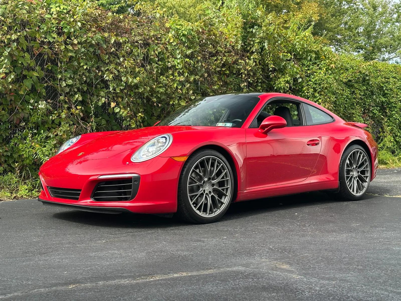 2017 Porsche 911