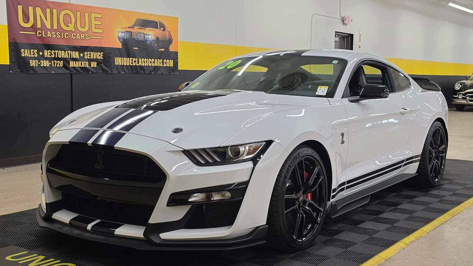 2020 Ford Mustang