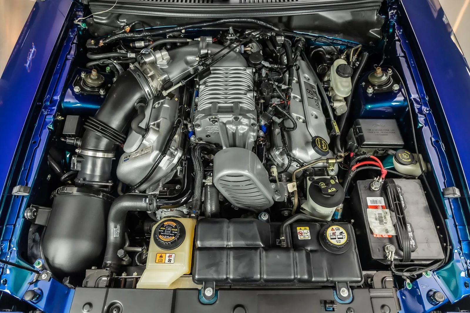 2004 Ford Mustang