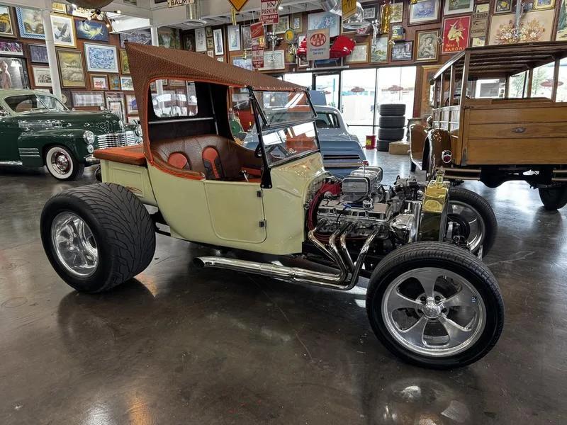 1923 Ford Model T Bucket
